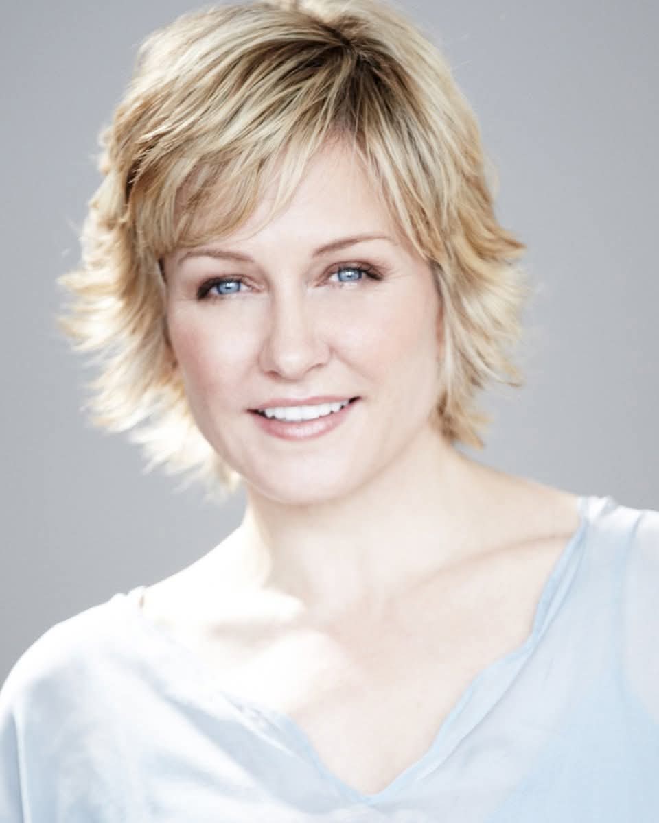 Blue Bloods Fans in Shock  — Amy Carlson “Gone”? The Truth Behind the Heartbreaking Rumors!
