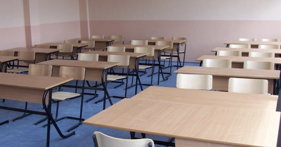 Kur fillojnë pushimet e prillit për shkollat në vitin 2026!