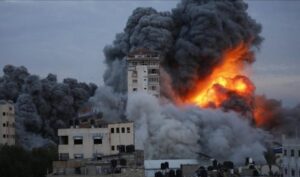 Situata përshkallëzohet, Izraeli nuk ndal bombardimet!