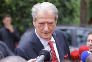 Berisha “goditet” nga aleati i tij më i fuqishëm!